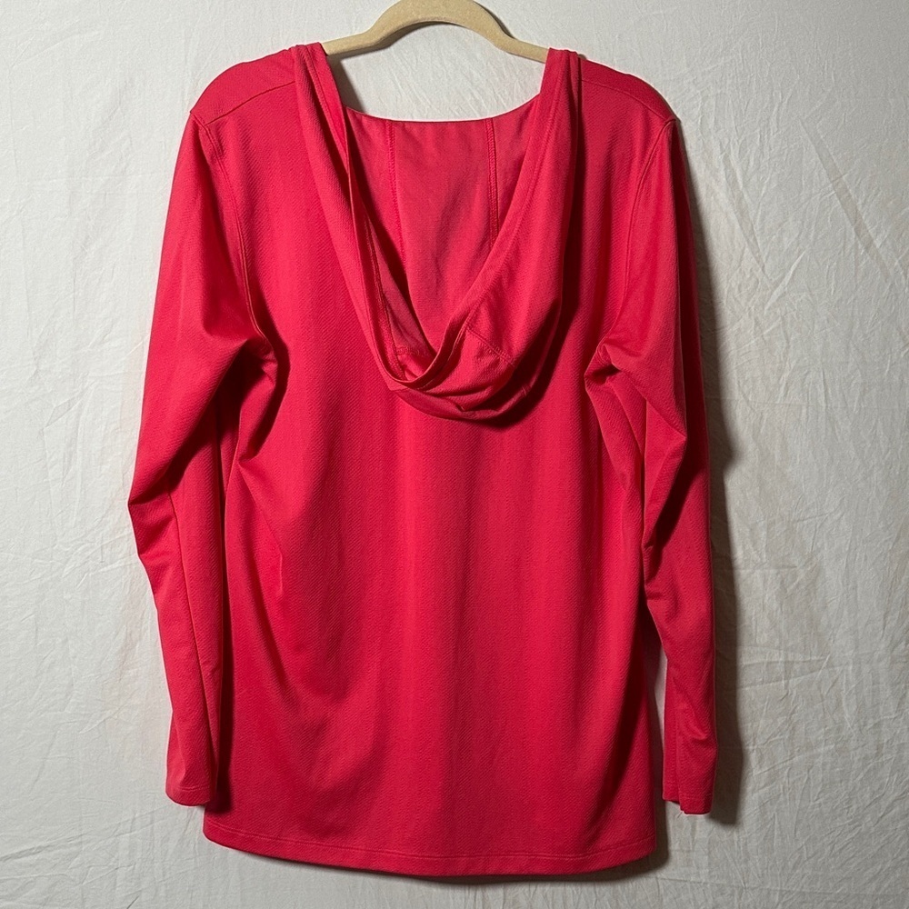 Columbia Bold Red Sportswear Top - Picture 3 of 3